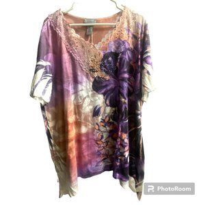 Catherines Purple Floral‎ Bedazzled Lace V-Neck Shark-Bite Hem Blouse 2X